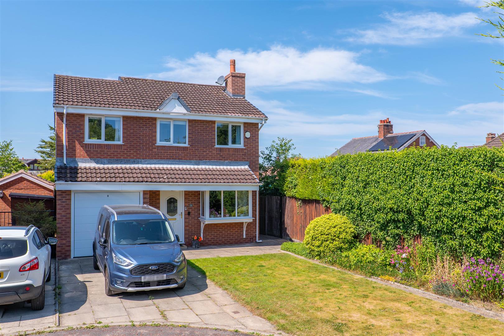 4 bed property in Hillcrest Close, Preston